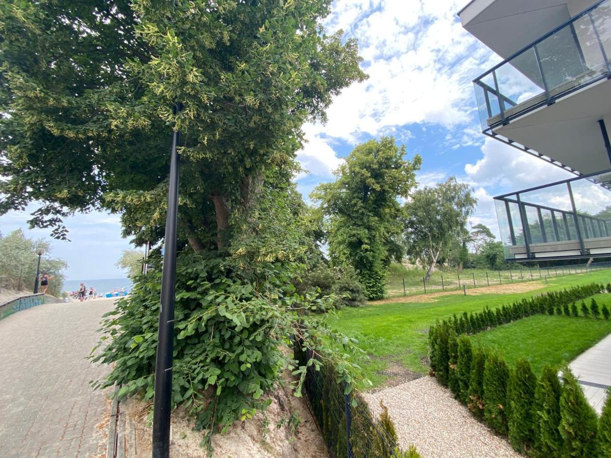 Przy Plazy - Z Prywatnym Ogrodkiem Rezydencja Niechorze Appartamento Esterno foto